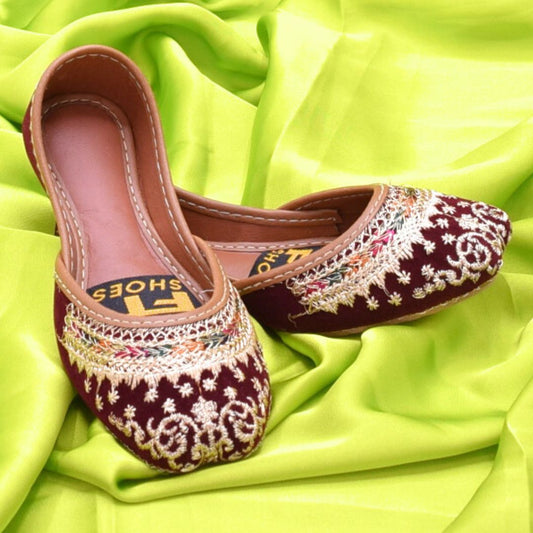 Maroon Khussa for Girls k0395