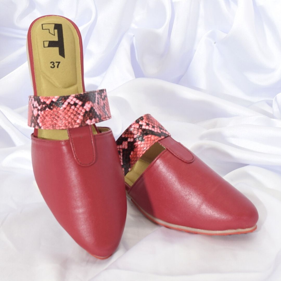 Women Red Flat Shoes SH0103