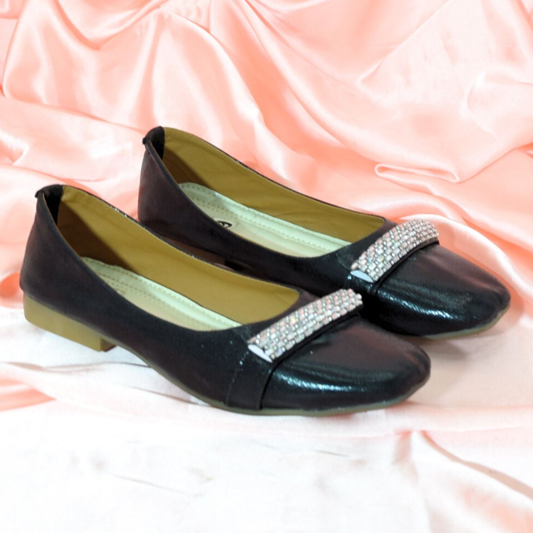 Women Black Flat Shoes SH0291