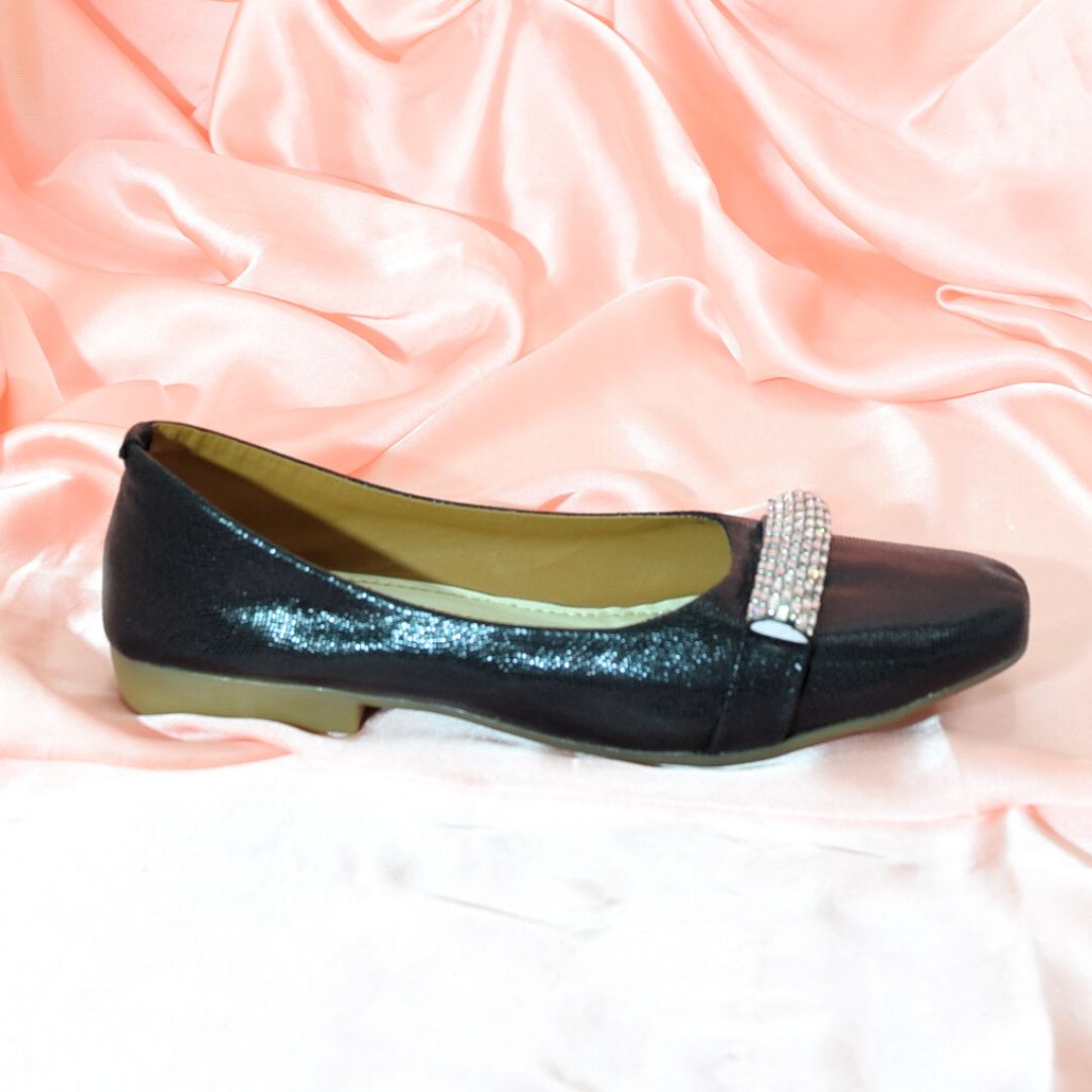 Women Black Flat Shoes SH0291