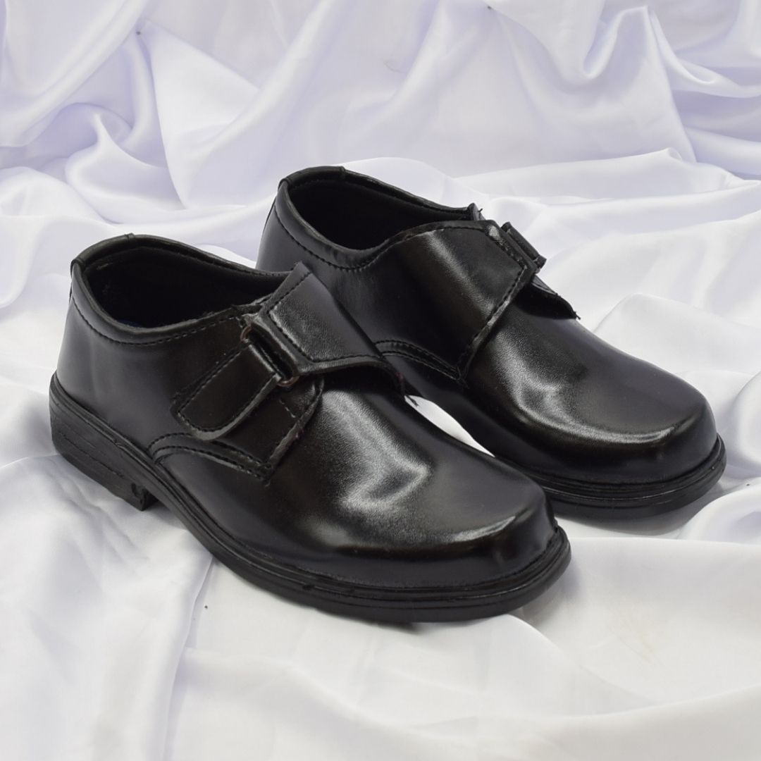 Black Shoes for Boys k0399