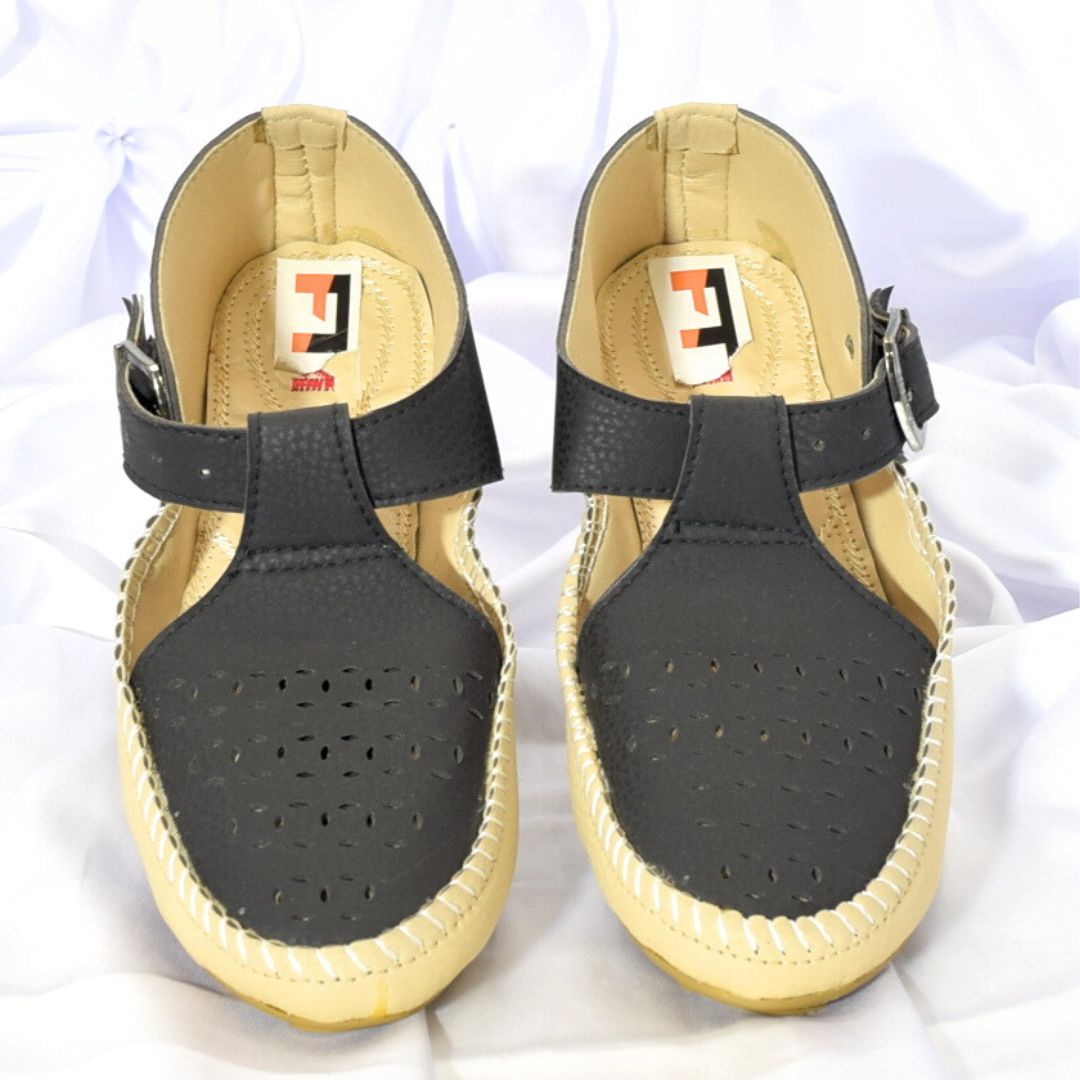 Women Black Flat Shoes SH0092