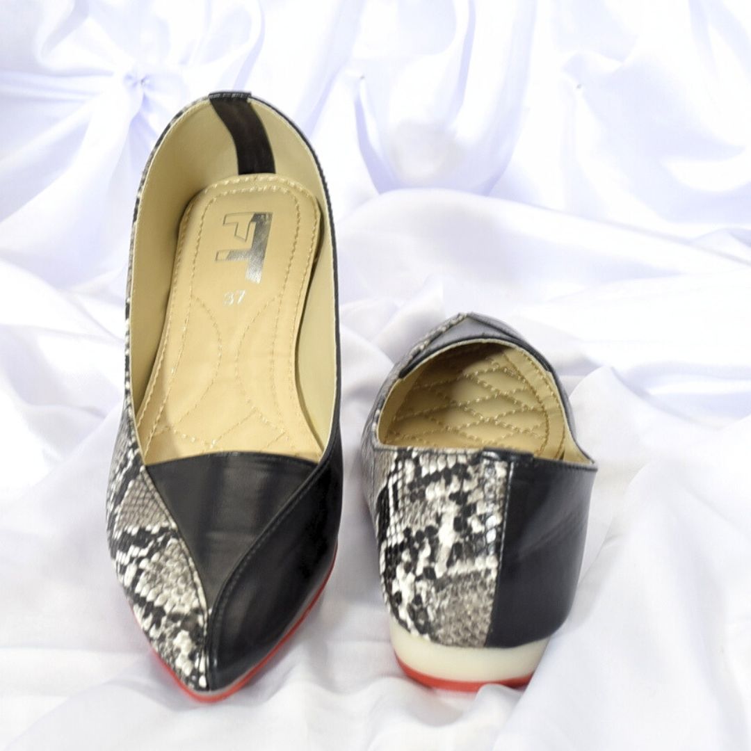 Women Black Flat Shoes SH0095