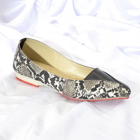 Women Black Flat Shoes SH0095